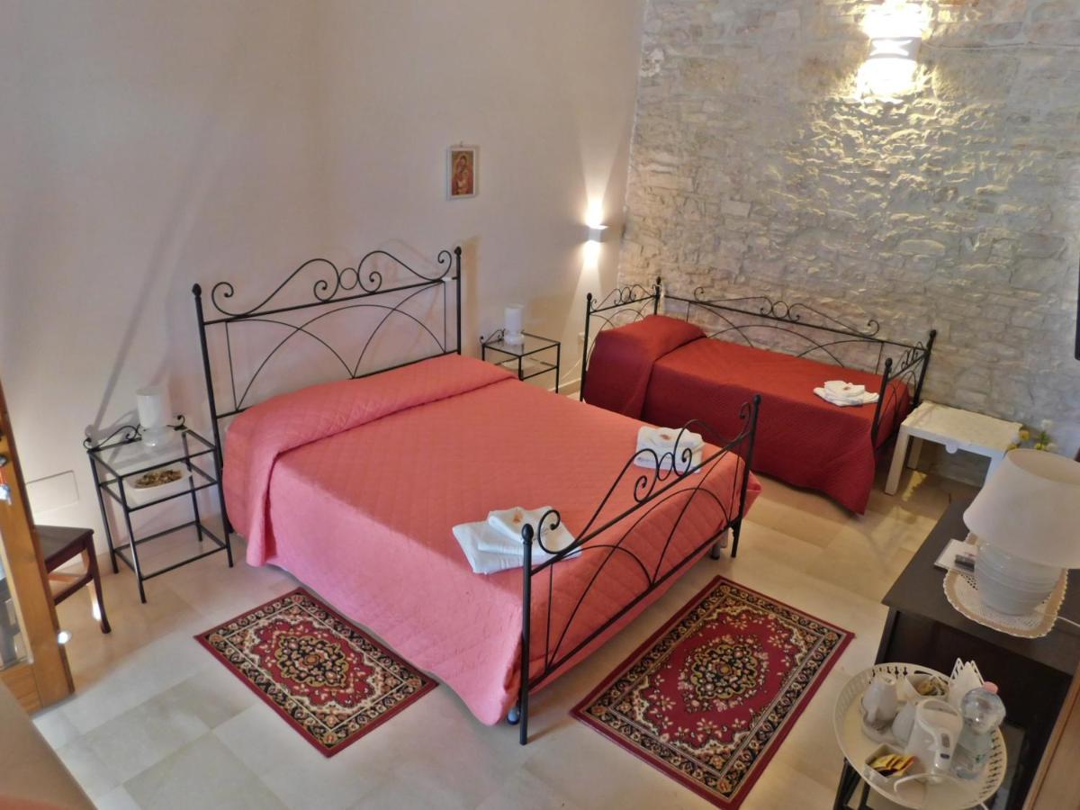 Ai Pilieri Di Bagnoli Vila Castel Del Monte  Exterior foto