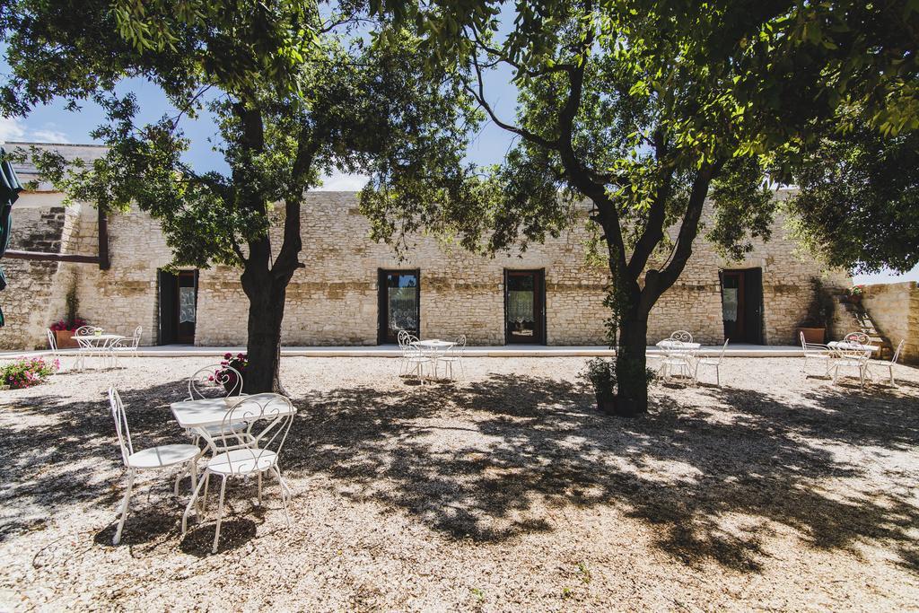 Ai Pilieri Di Bagnoli Vila Castel Del Monte  Exterior foto