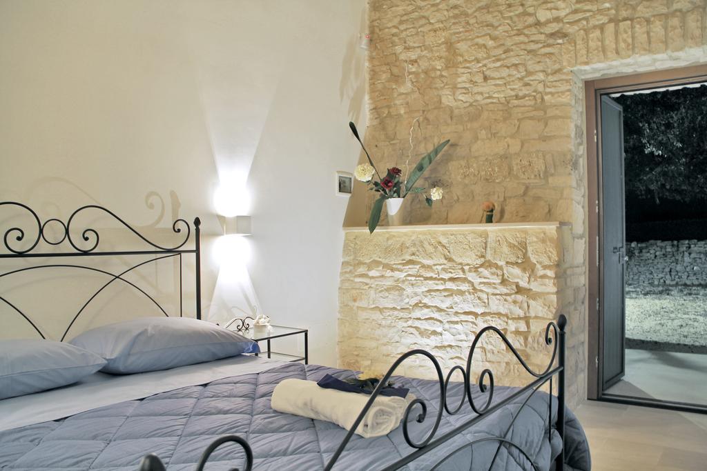 Ai Pilieri Di Bagnoli Vila Castel Del Monte  Exterior foto